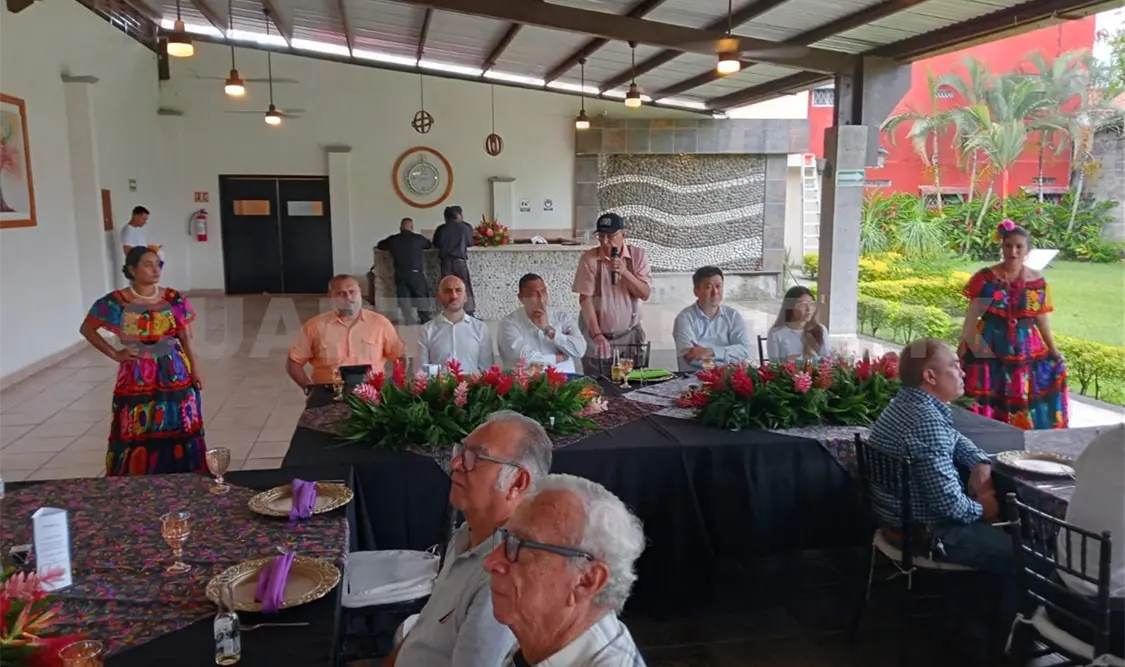 Presentan proyecto de terminal portuaria remota