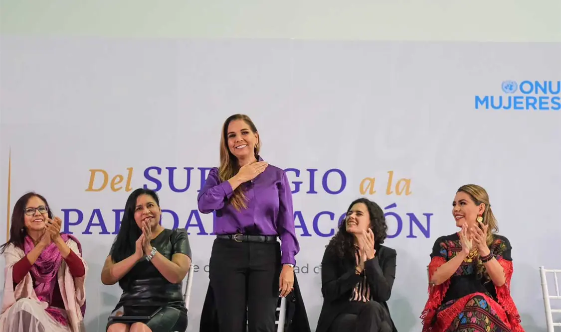 Conmemoran “la fuerza de las políticas en México”