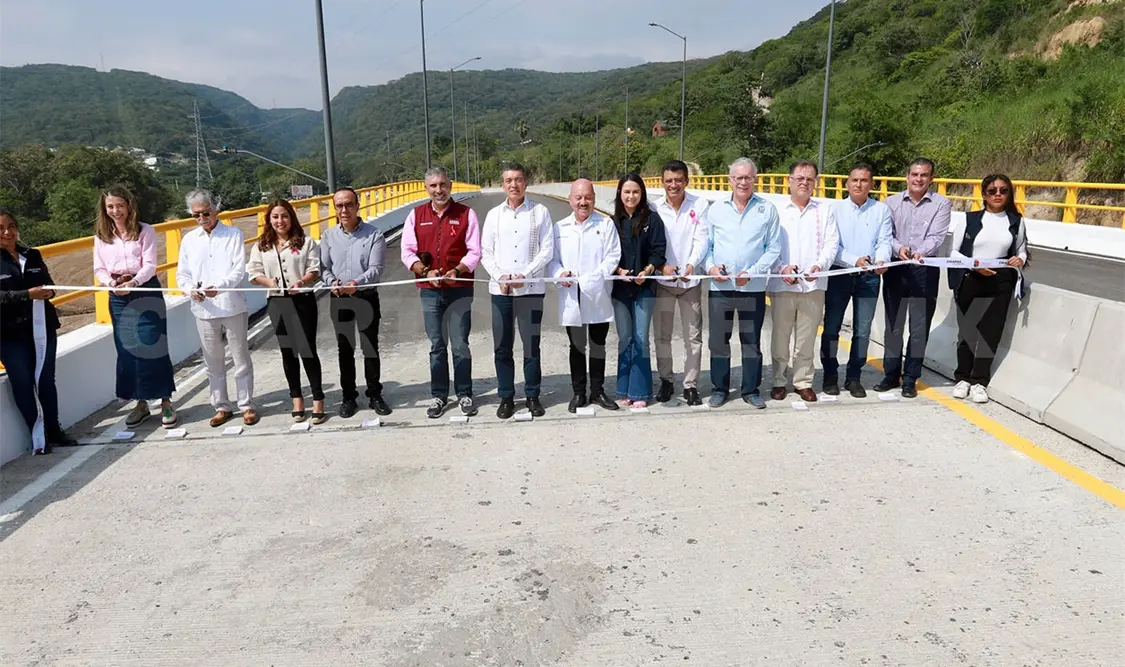 Inaugura REC vialidades de acceso al Hospital del IMSS