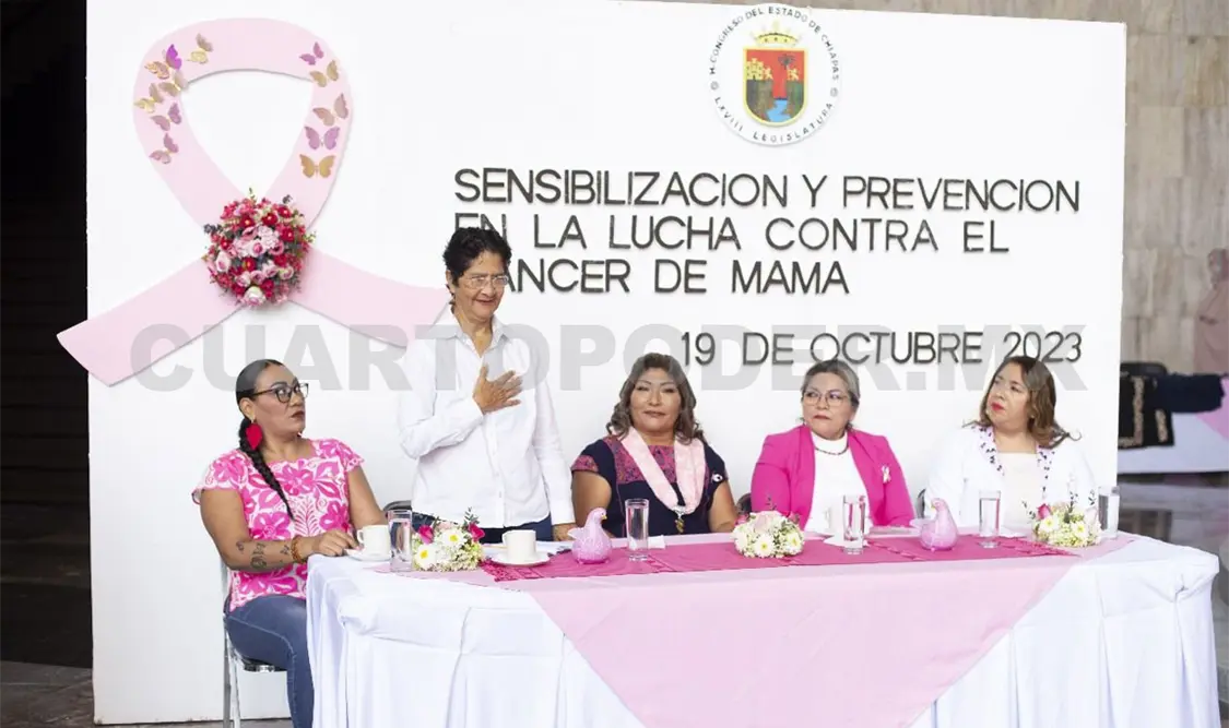 Realizan foro sobre prevención contra el cáncer de mama