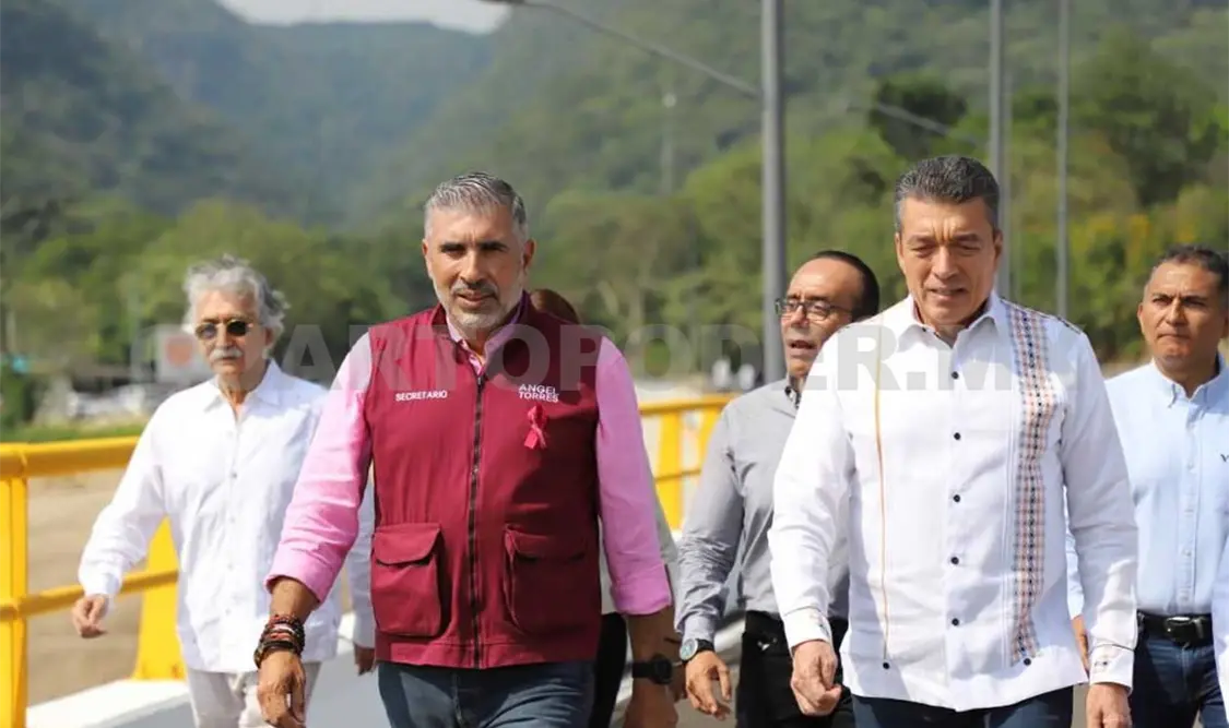Abren vialidad por paso a desnivel rumbo a Chicoasén