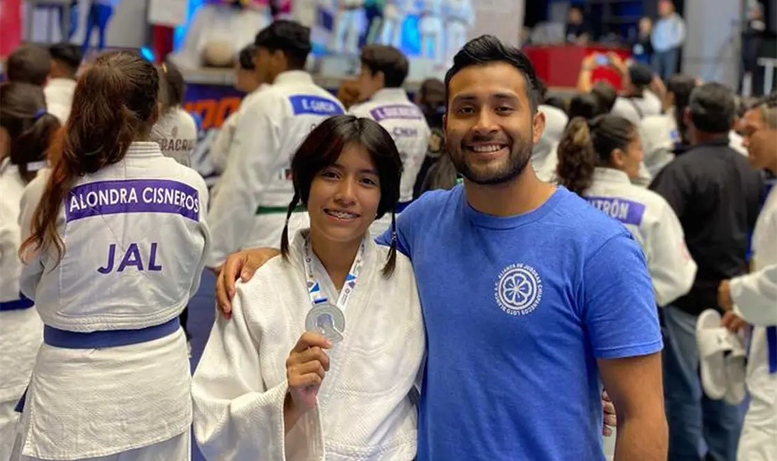 Judocas chiapanecos consiguen oro y plata