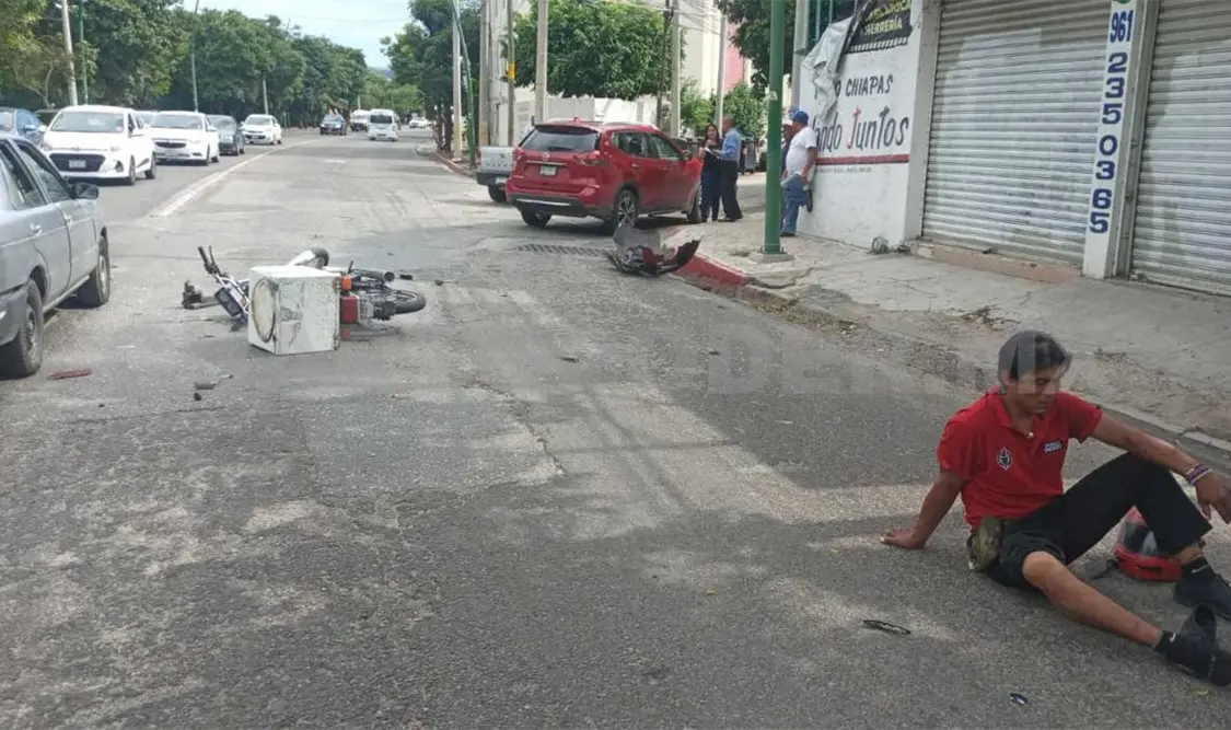 Impactan a motociclista frente a Caña Hueca