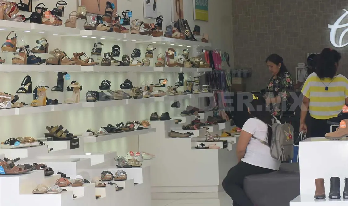 Ya existe la aplicación Factura SAT Móvil, una herramienta para la emisión de facturas de manera fácil, rápida y gratuita. Diego Pérez / CP