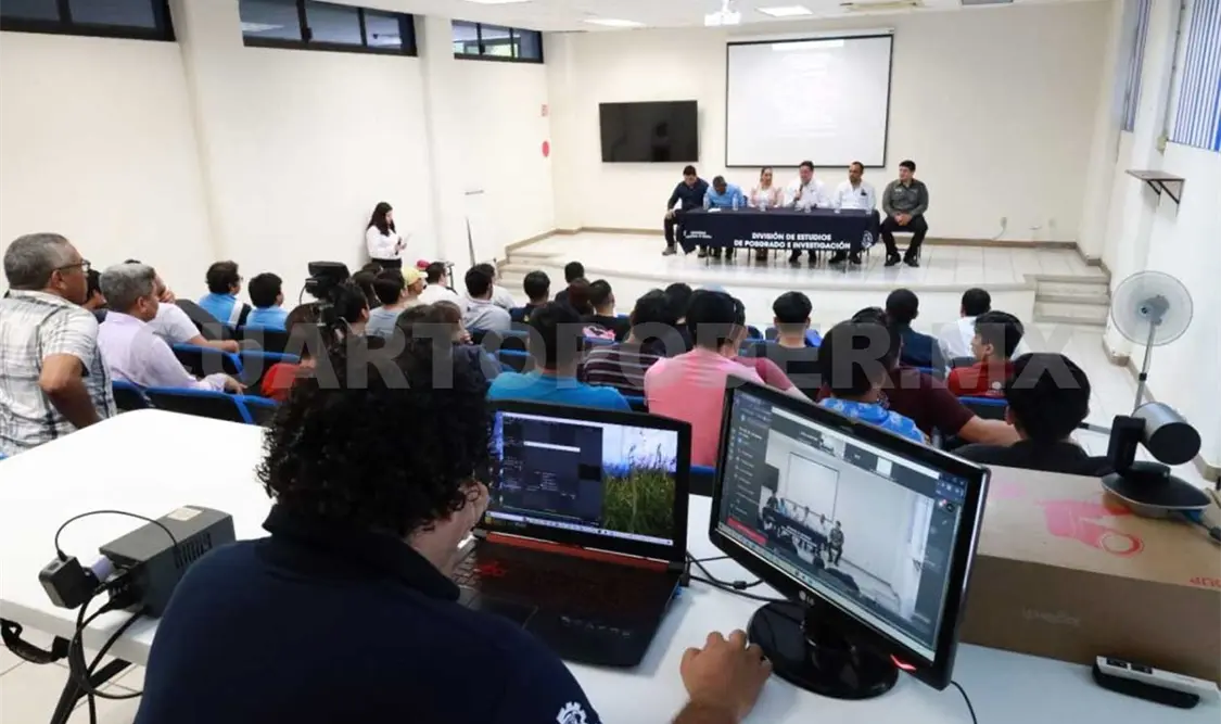 Los alumnos que participaron en el evento pudieron conocer de cerca el trabajo de sus profesores. Cortesía