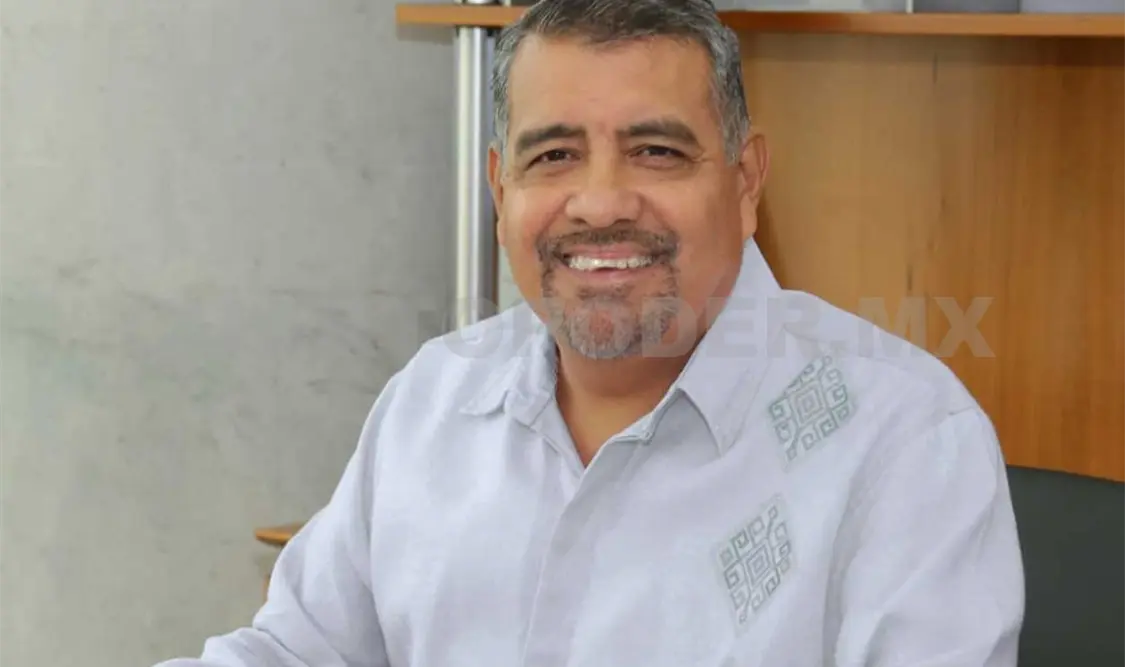 Javier Jiménez explicó que la calificación a la entidad se fundamenta en el apego a las políticas financieras prudentes. CP