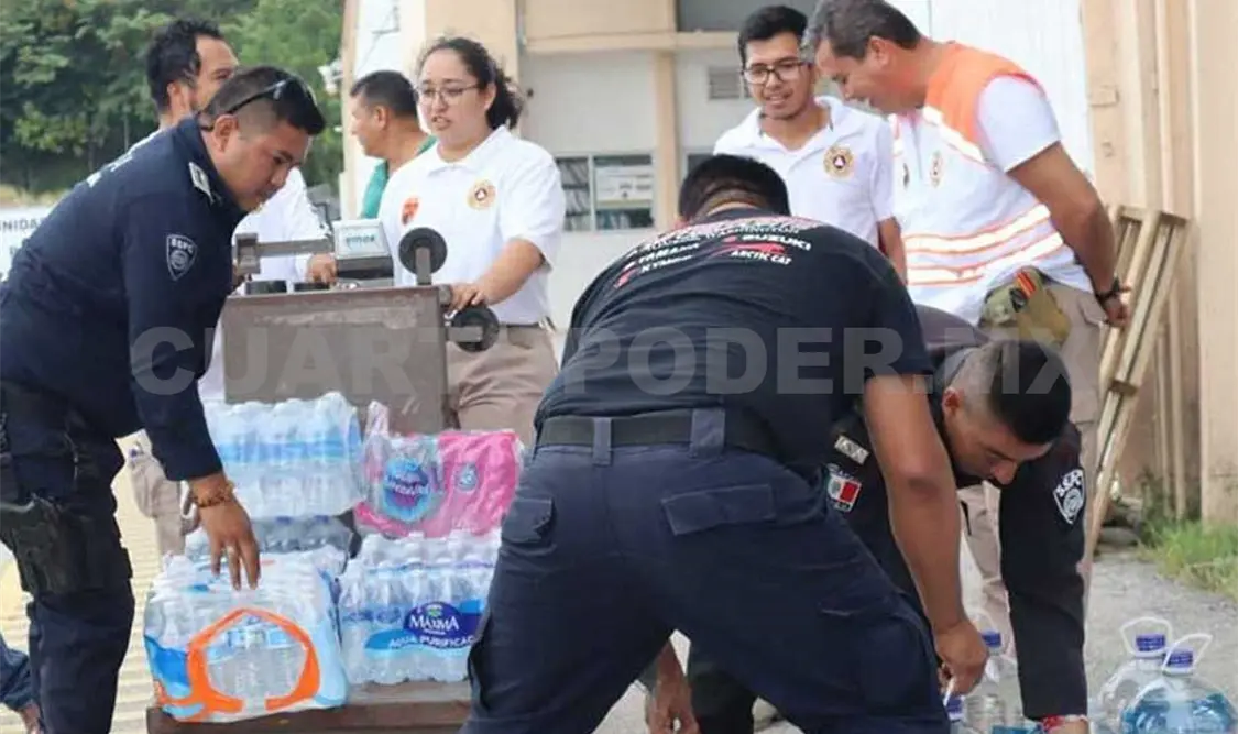 Varias familias quedaron bajo el agua luego del desbordamiento del río, en Salto de Agua. CP