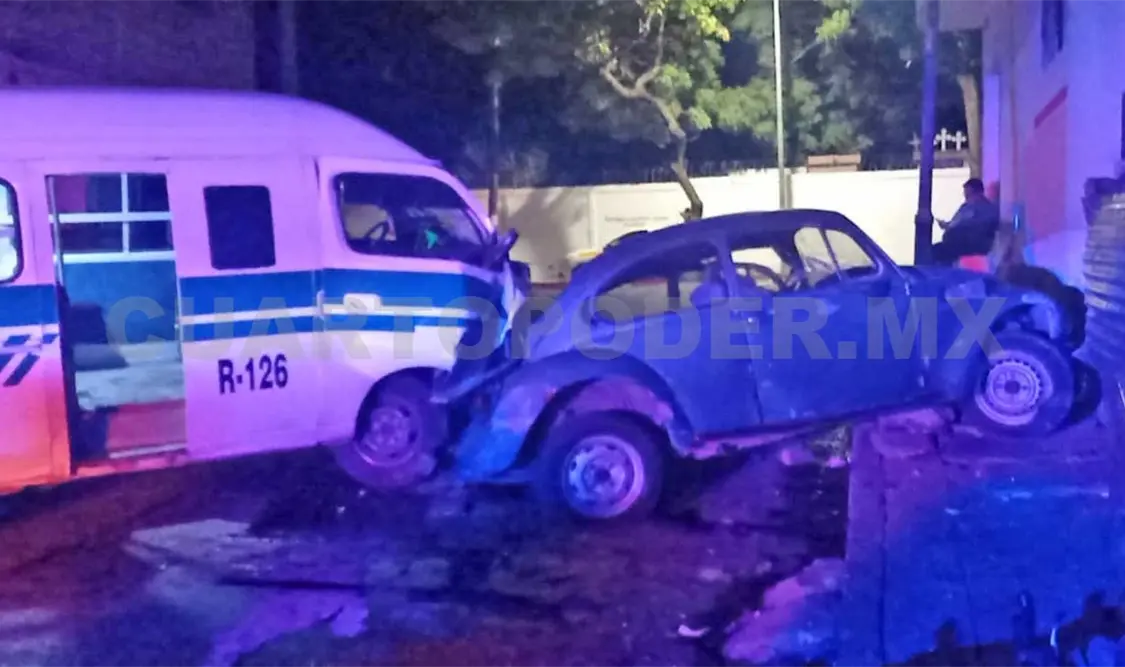 La noche del sábado ocurrió el accidente múltiple en las inmediaciones del barrio San Roque, en la capital del estado. Ulises López / CP