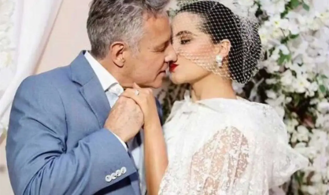Alexis Ayala y Cinthia Aparicio se casan