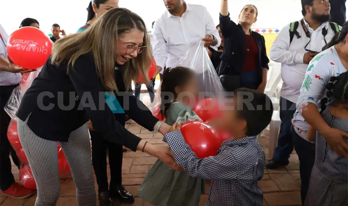 La directora general del DIF Chiapas destacó que estas actividades buscan generar un ambiente de felicidad y bienestar. CP