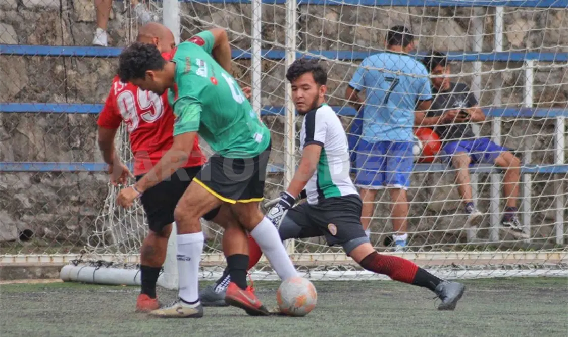 El próximo domingo se efectuará el partido de vuelta para conocer a los cuatro semifinalistas. Carlos López/CP