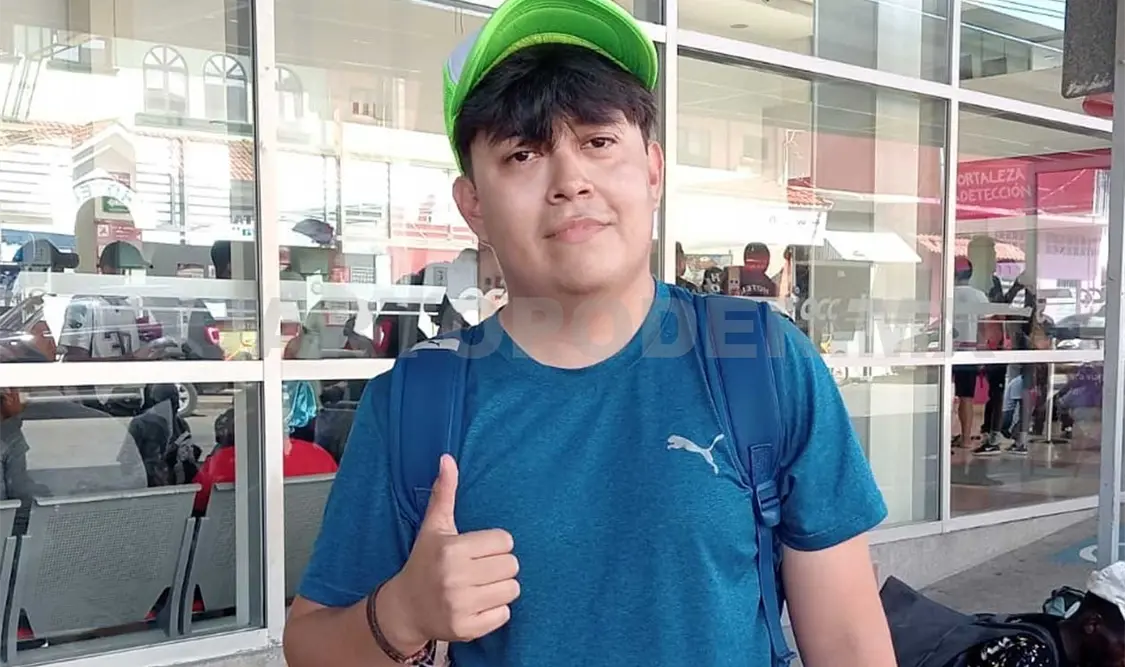 El estudiante Juan Carlos Barredo Robledo expresó su alegría ante este encuentro de talla internacional. Ramón García / CP