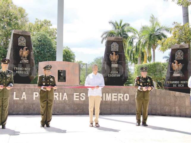 Inauguran monumento en honor a los Niños Héroes