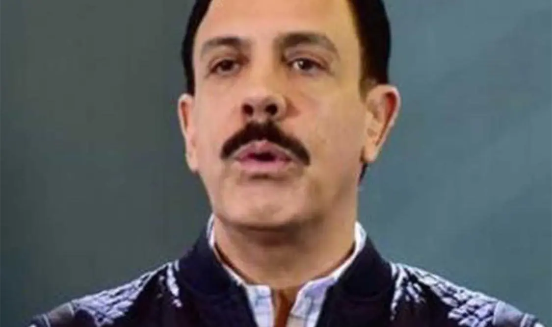 Fayad le respondió dejando claro que debido a su conducta solo le son regaladas las cosas por su “inclusión plurinominal”. El Universal