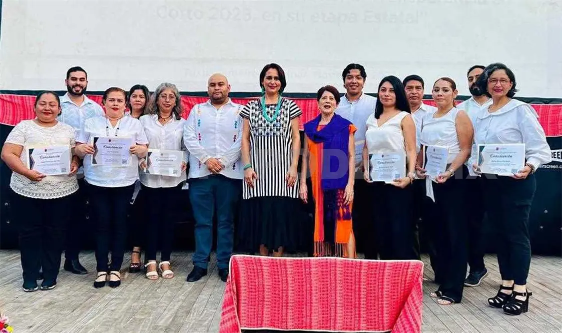 La entrega de reconocimientos se llevó a cabo en las instalaciones de la Casa de las Artes y las Culturas Corazón Borraz. CP