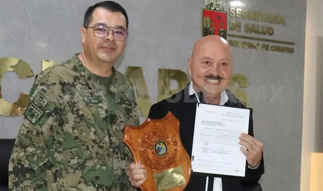 Esta distinción al doctor Pepe Cruz es por el compromiso y los resultados en la salud de las y los chiapanecos. CP