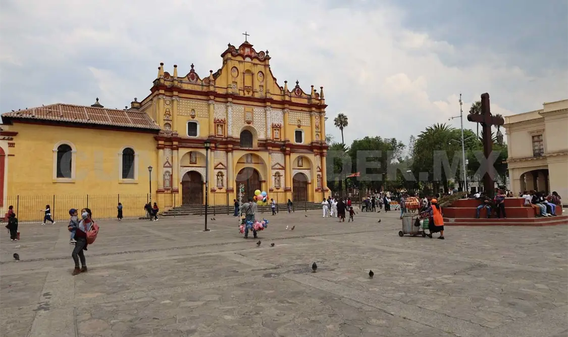 Empresarios buscan destinos internacionales