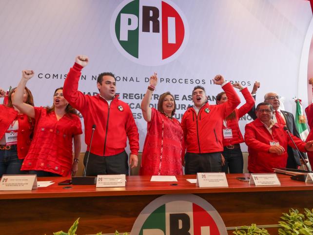 Xóchitl Gálvez se registra como precandidata del PRD y PRI; pide unión al Frente