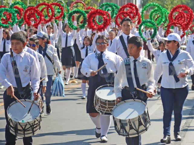 Desfile por aniversario de la Revolución Mexicana