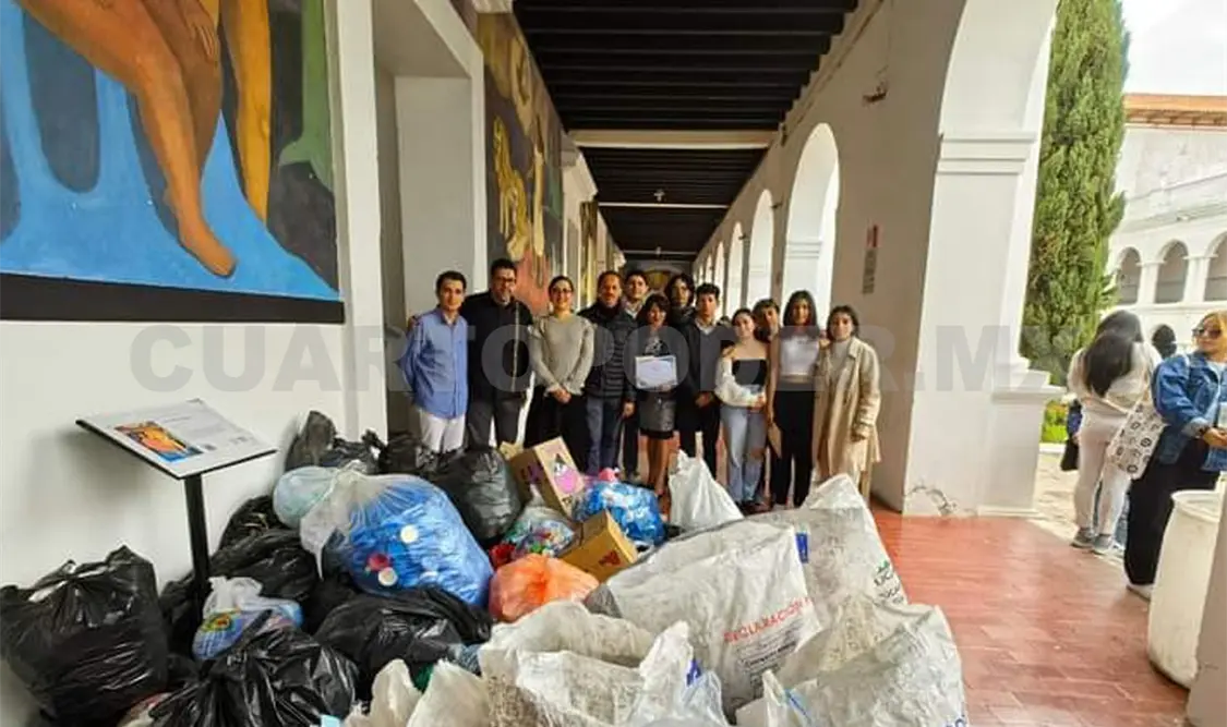 Universitarios apoyan a niños que padecen cáncer