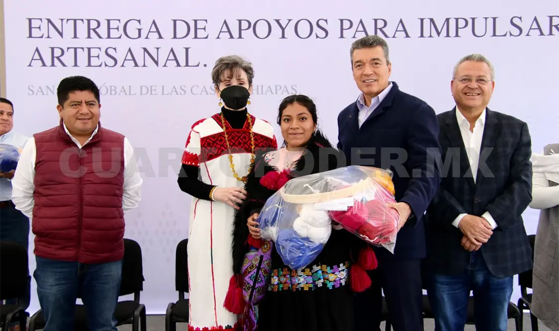 REC beneficia a artesanas de los Altos de Chiapas
