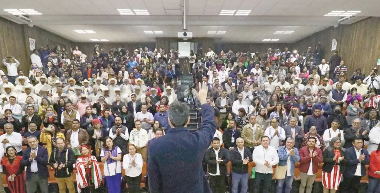 Inaugura REC Encuentro de Universidades Interculturales
