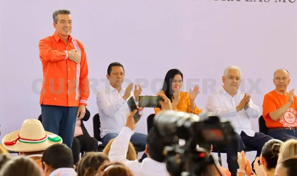 Mujeres, prioridad para la 4T: Jorge Llaven Abarca