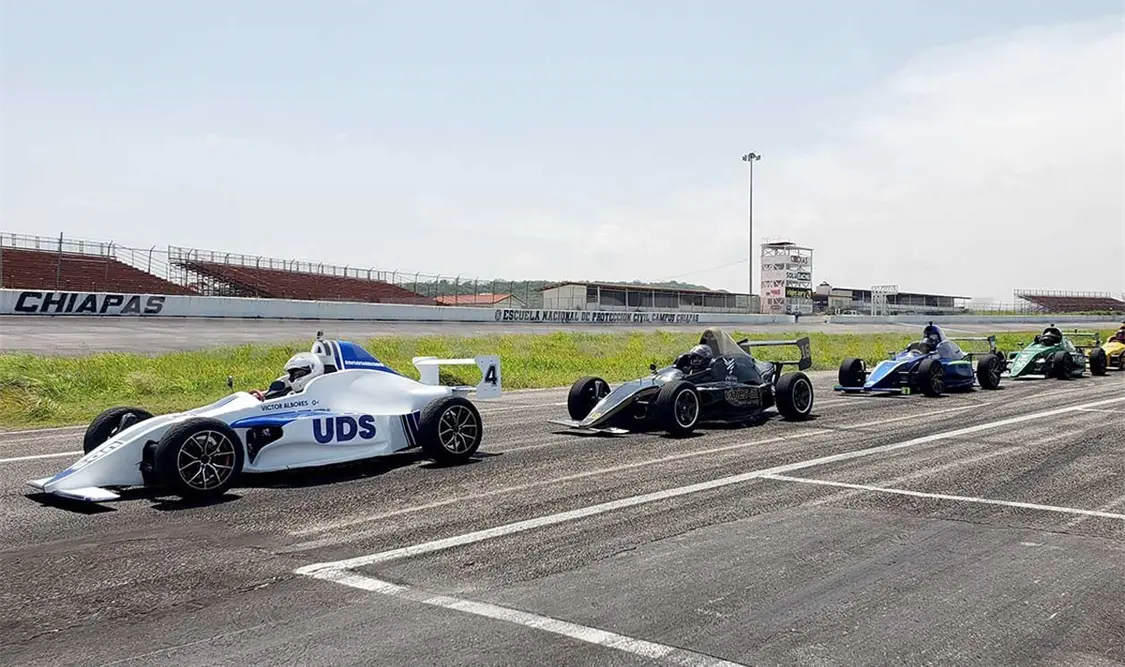 UDS Racing Team, en lo más alto del podio