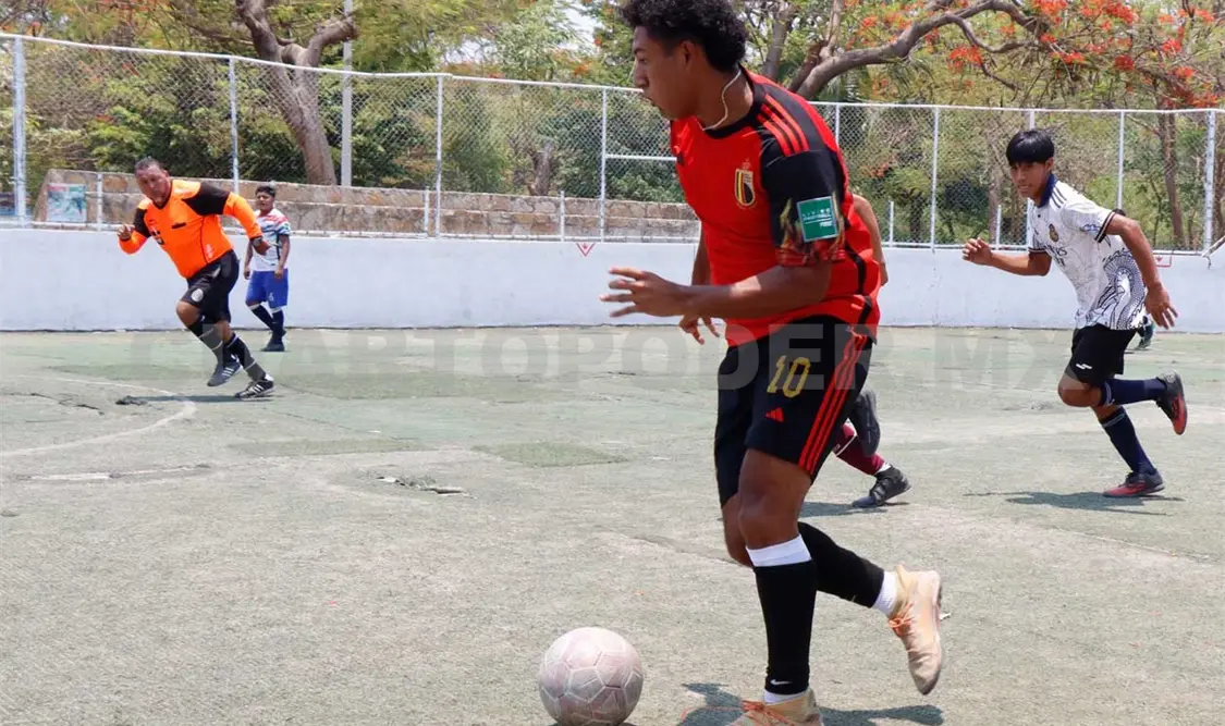 Águilas USUR busca afianzarse en la cima