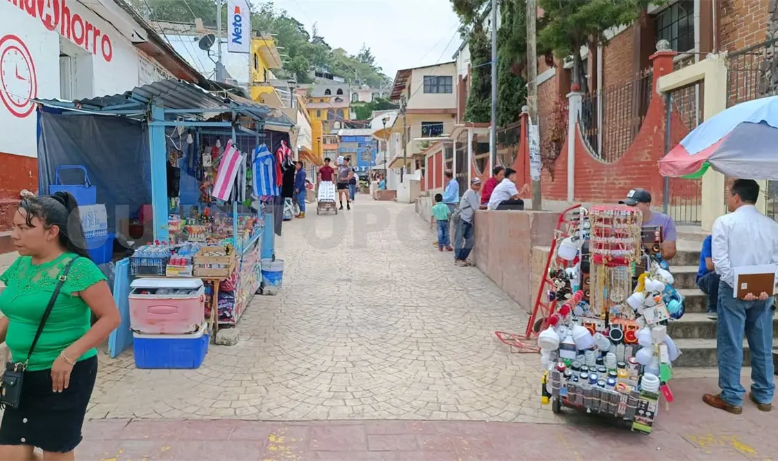 Disminuye comercio local en la sierra y frontera