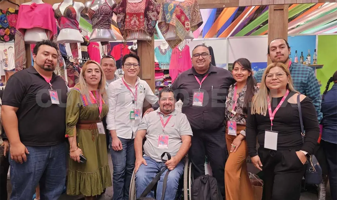 Presentes en tianguis de pueblos mágicos