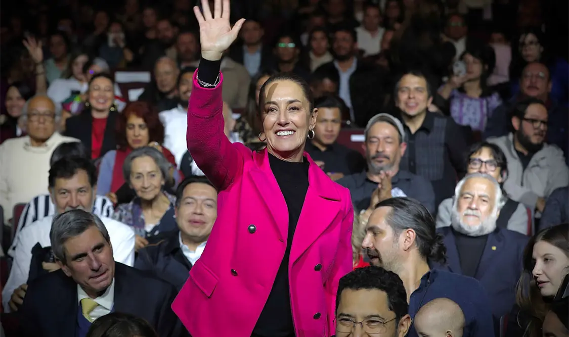 Sheinbaum estrena documental de su vida