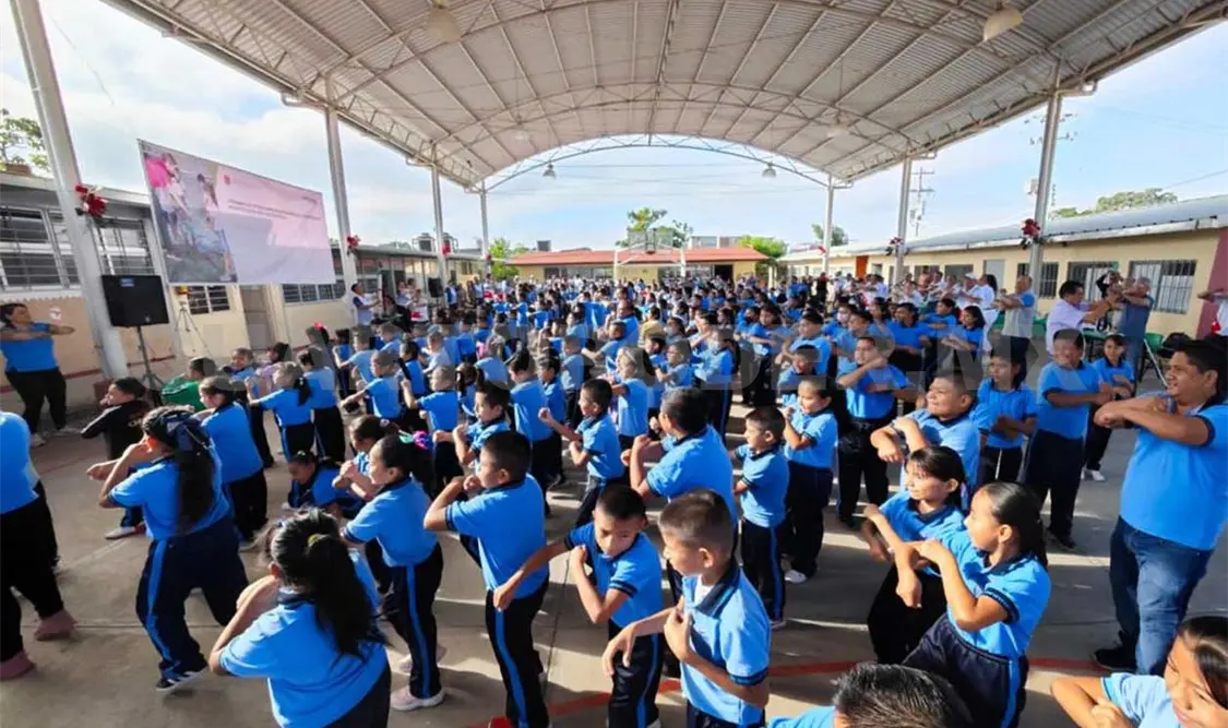 Realiza SEF jornada sobre educación física