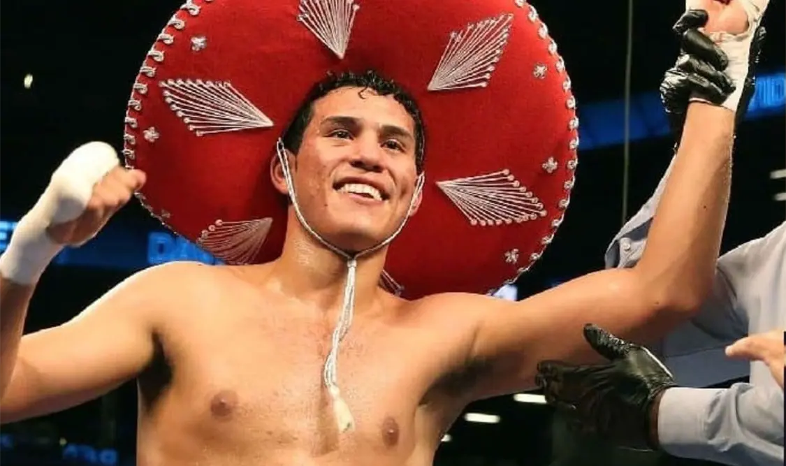 Benavidez, dispuesto a aceptar condiciones del “Canelo”
