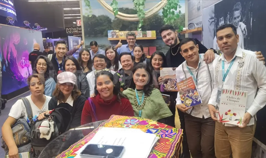 Destacada participación de la Unicach en la FIL