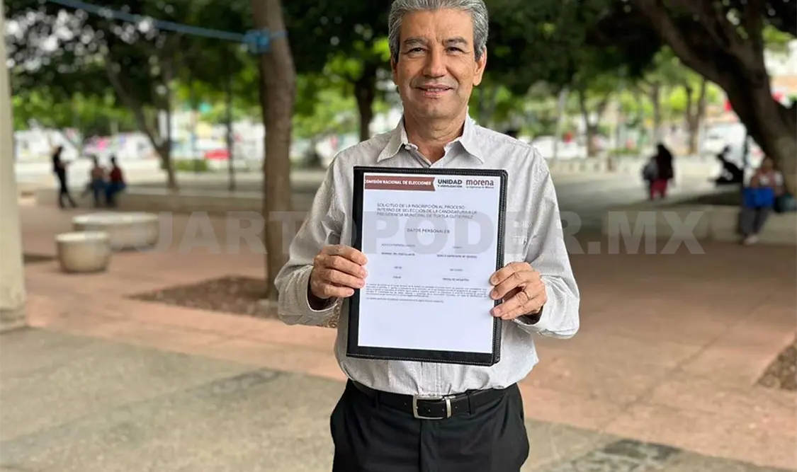 Aquiles Espinosa se registra en Morena a favor de Tuxtla