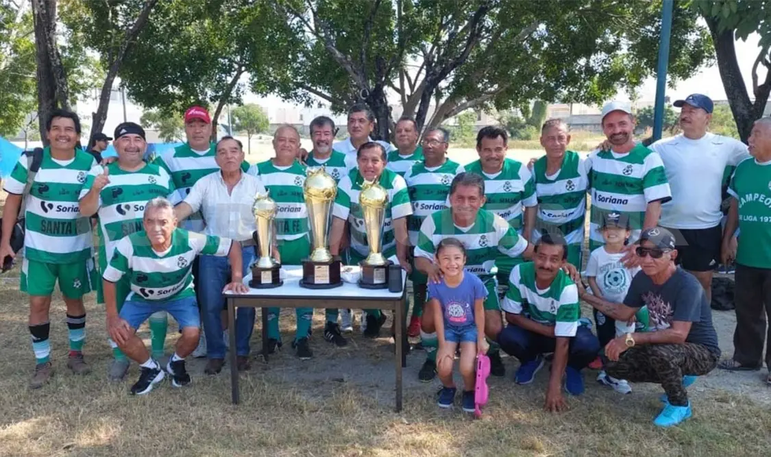 Santa Fe se corona tricampeón