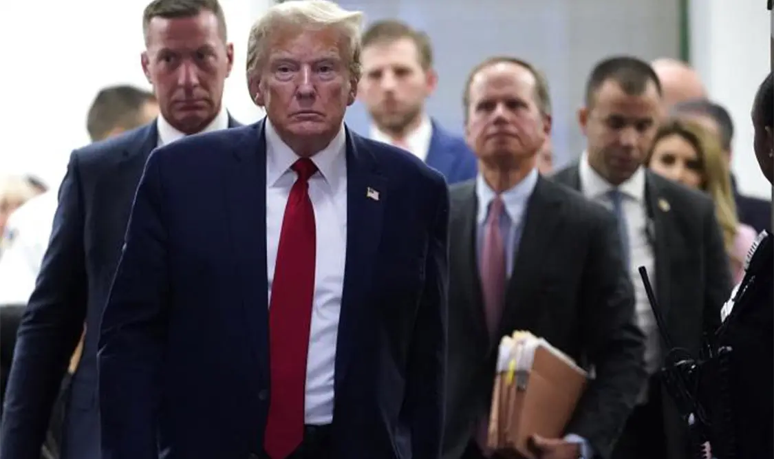 Trump regresa a la corte en Nueva York