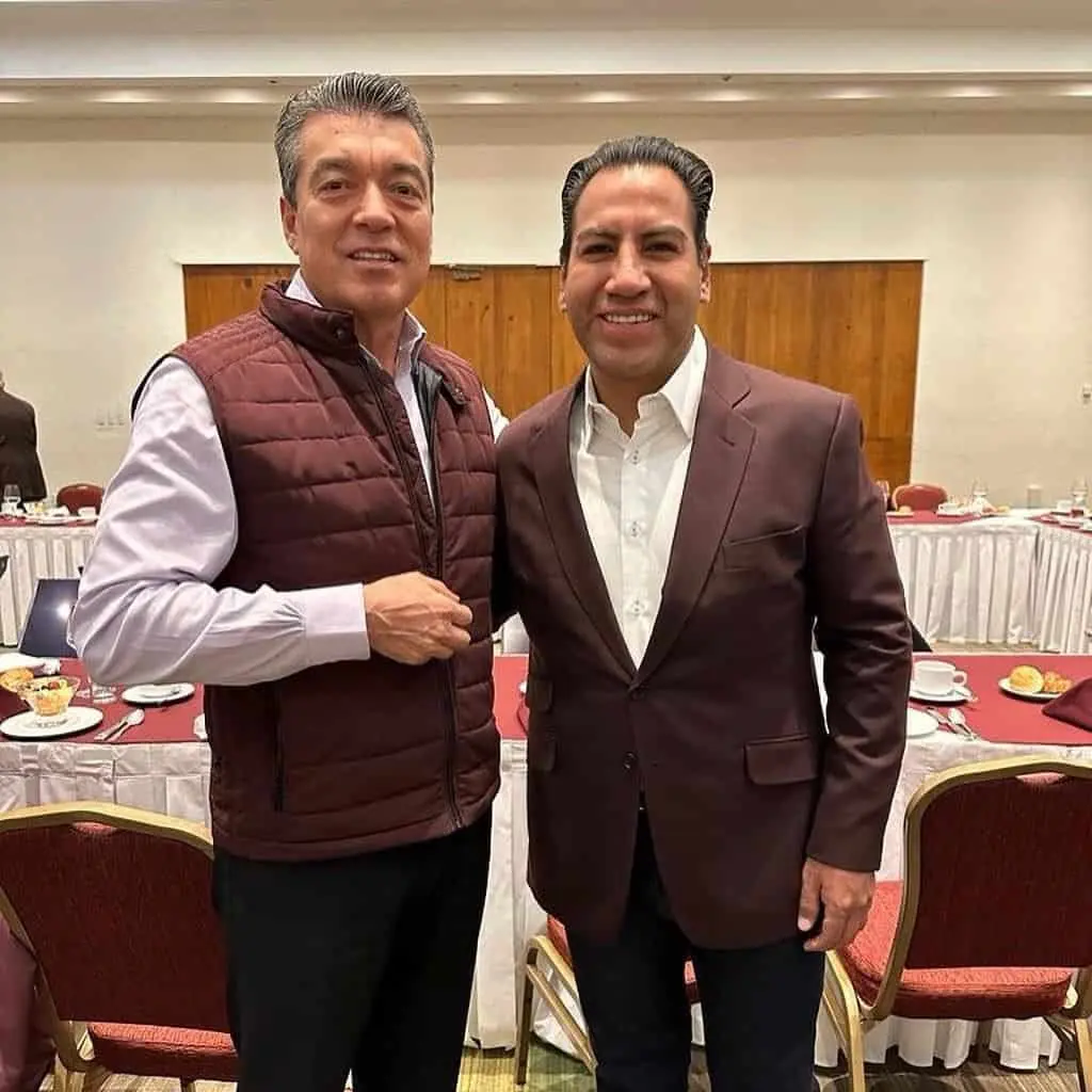 Eduardo Ramírez felicitó a Rutilio Escandón por su quinto informe de gobierno