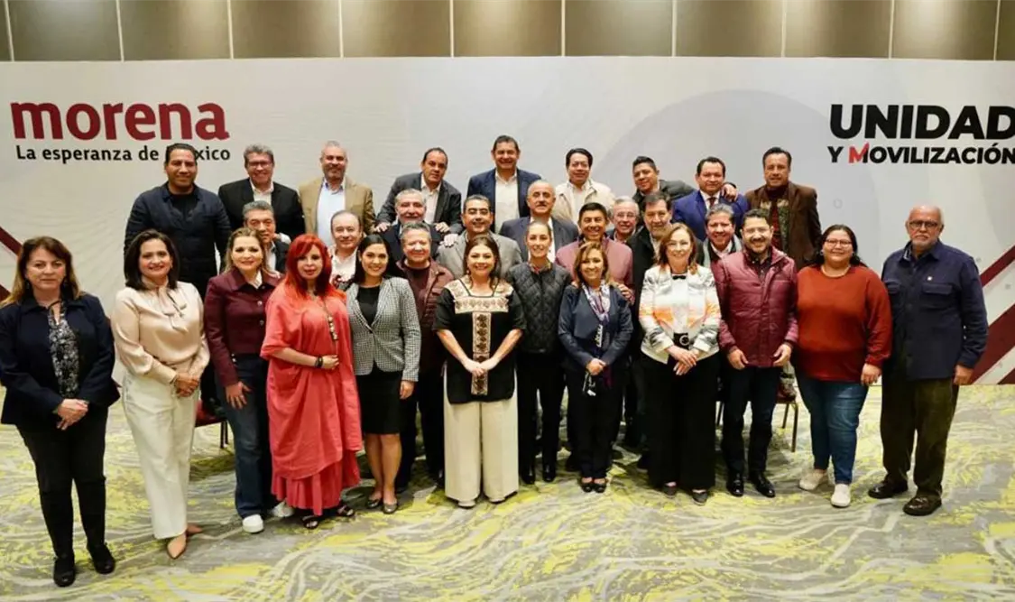 En redes sociales, Sheinbaum subió una foto de los morenistas. El Universal