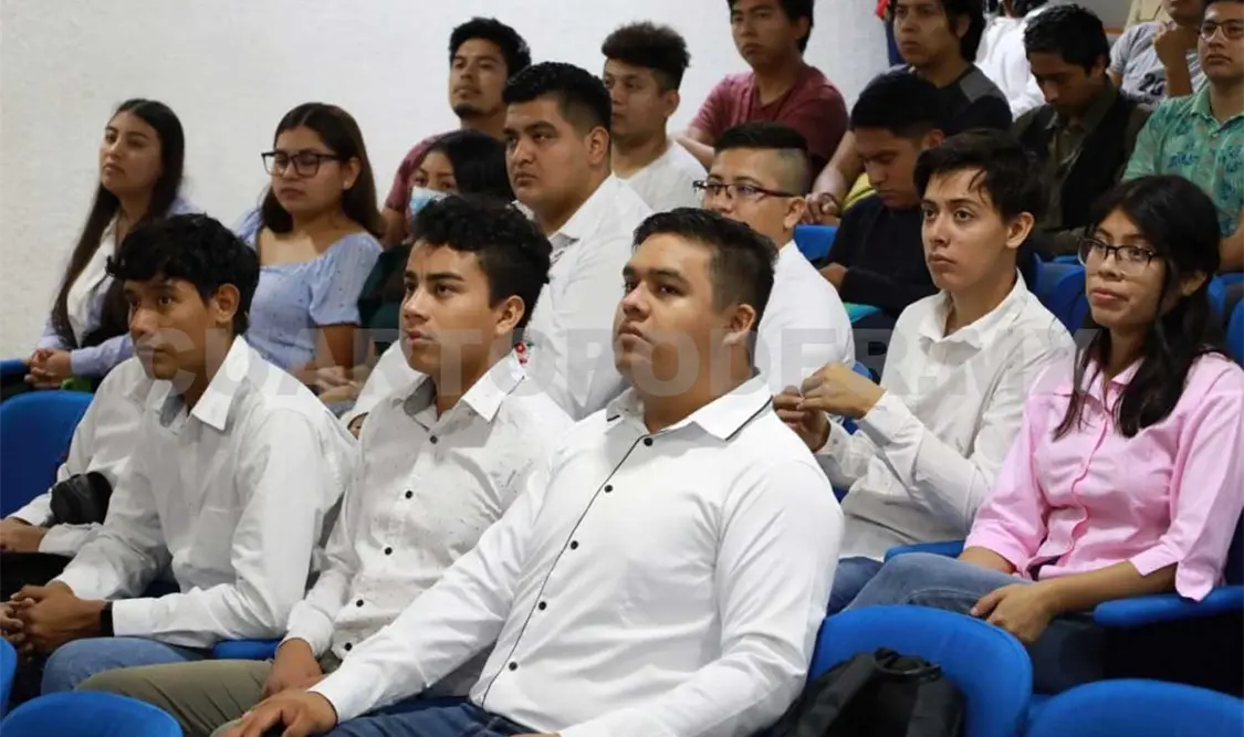 Los directivos dijeron que la vinculación de los estudiantes con empresarios es vital para su formación. Cortesía