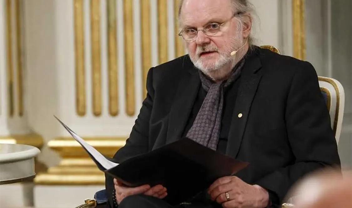 El escritor leyó su discurso de aceptación hace unos días. Cortesía