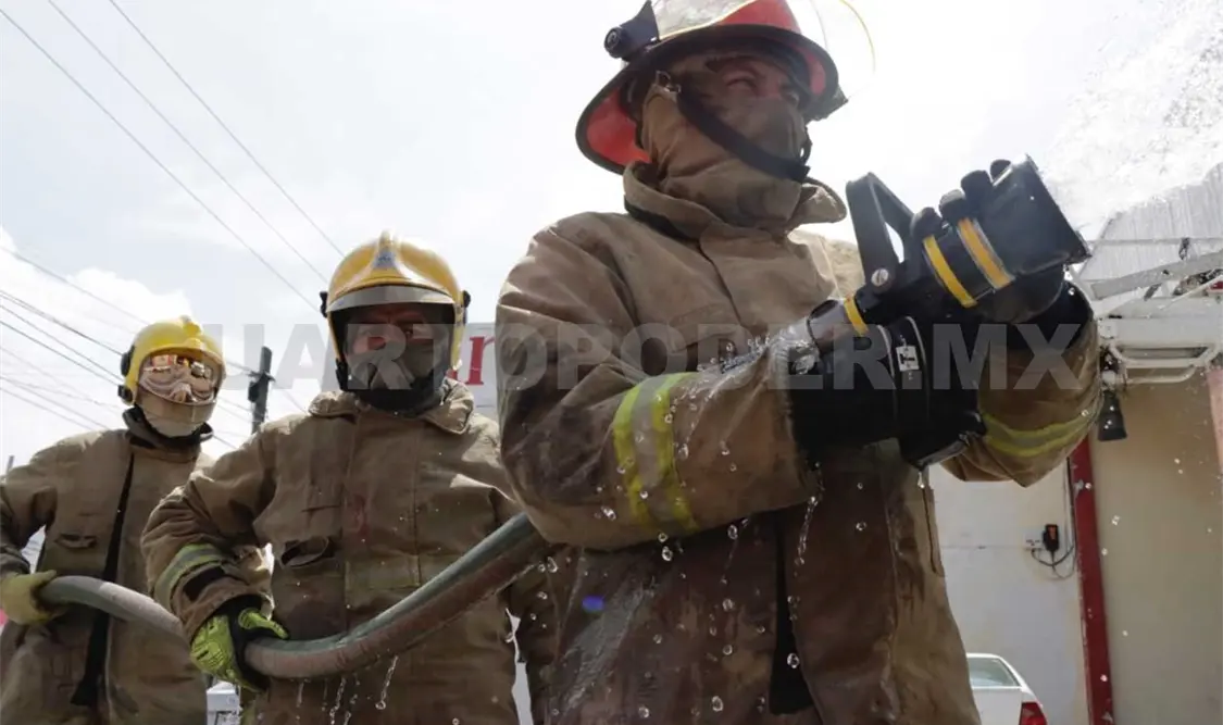 Crearán academia para formar a mejores bomberos