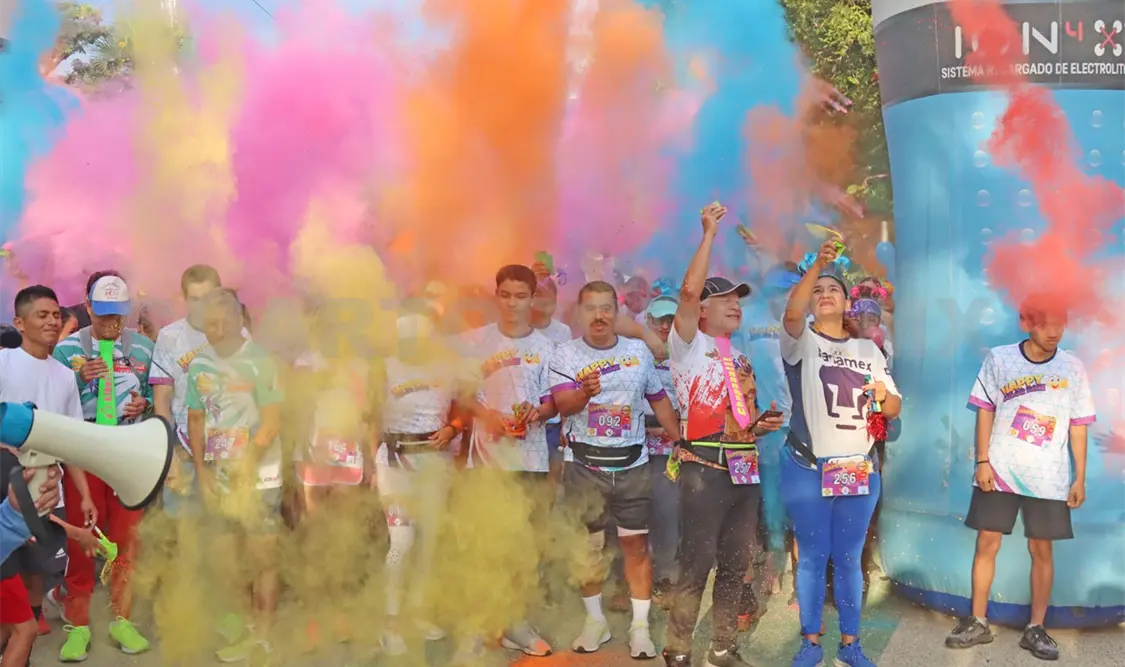 Tuxtla vive una fiesta de colores