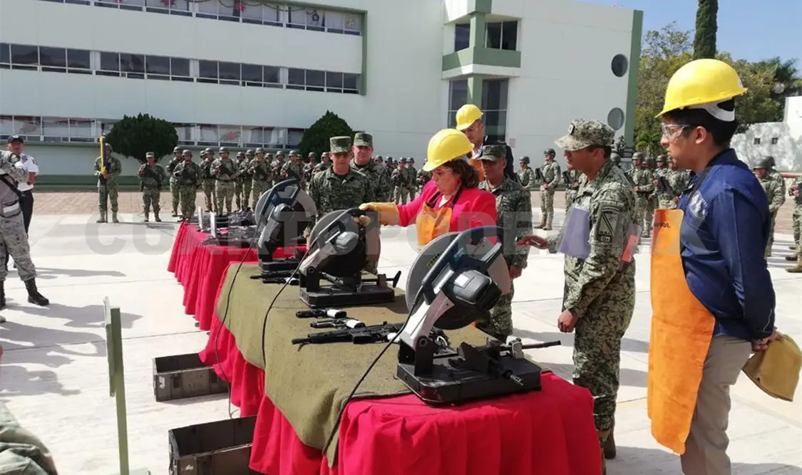 Destruyen armas en El Sabino