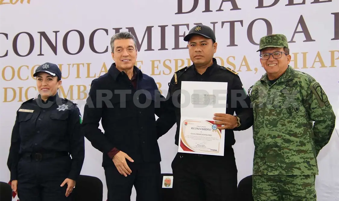 Reconoce Rutilio Escandón la labor de polícias chiapanecos