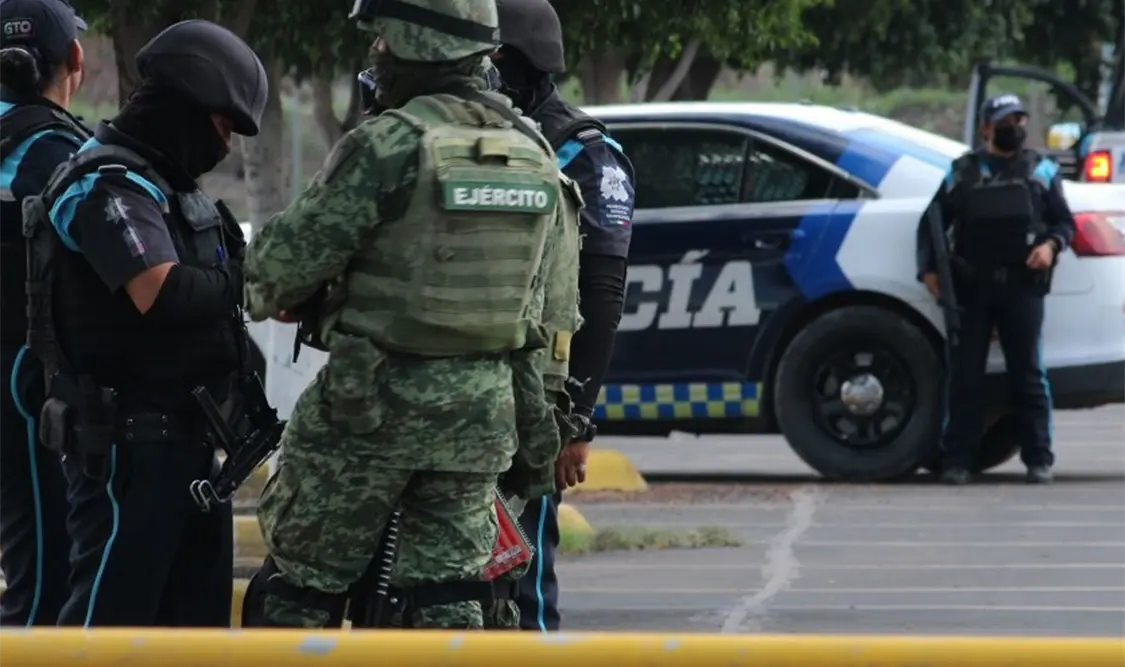 Con más de 40 disparos, matan a policía municipal