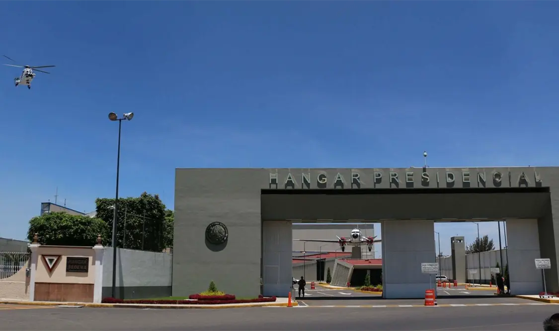 Destinan a la Sedena el hangar presidencial del AICM