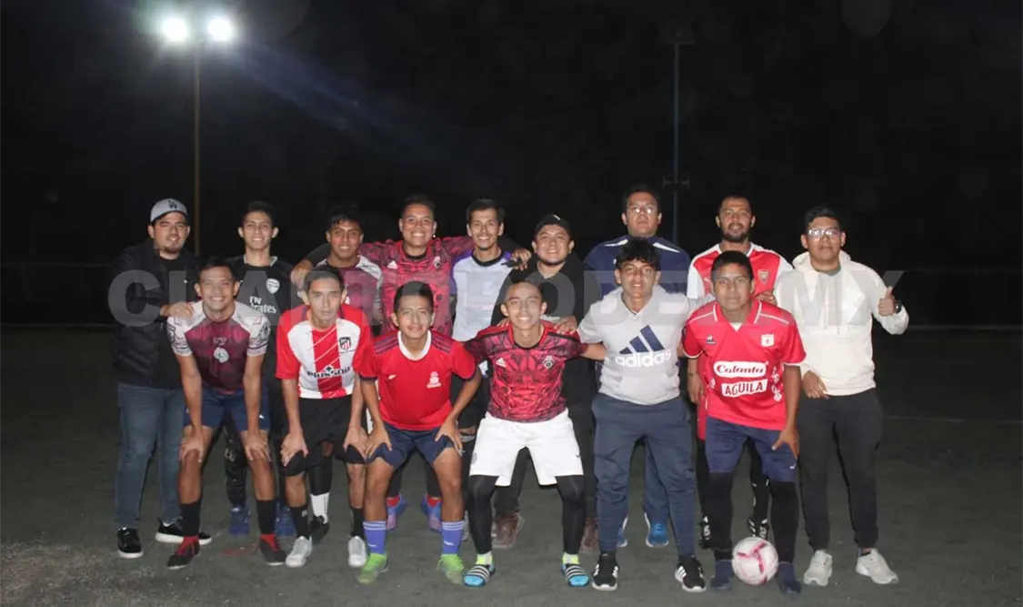 ADFC conquista el Campeonato Navideño