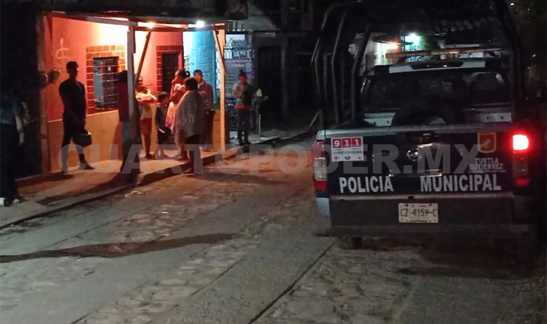 Lo encuentran ahorcado al interior de una vivienda